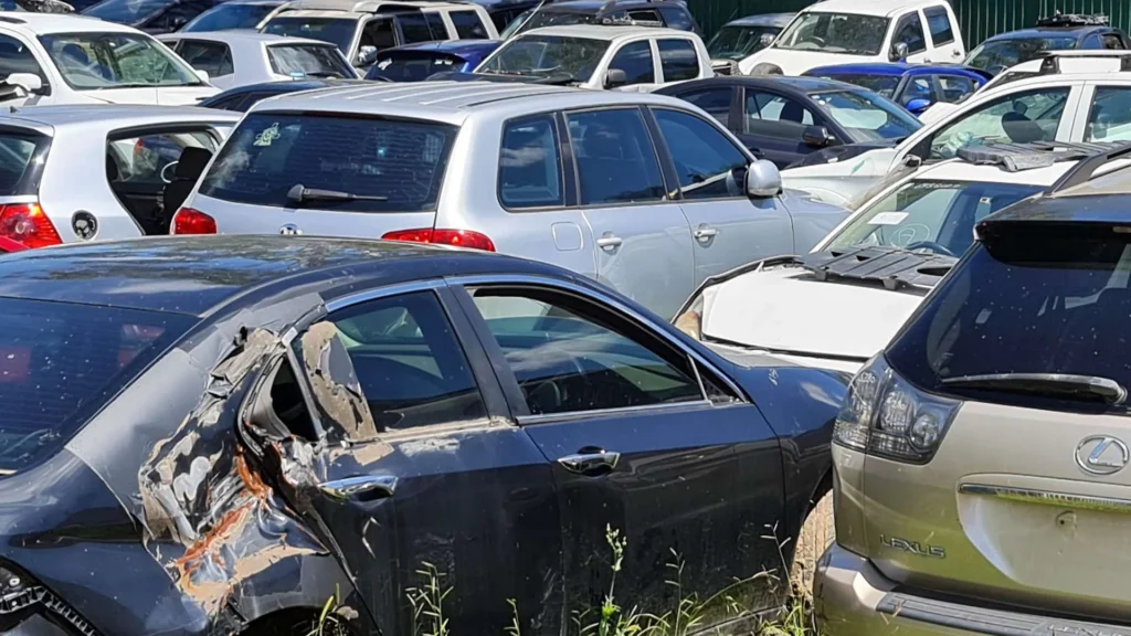 How to Get Top Cash for Your Junk Car in Calgary Without a Title